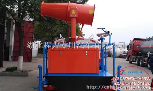 国五东风多利卡4方洒水喷雾车图片参数