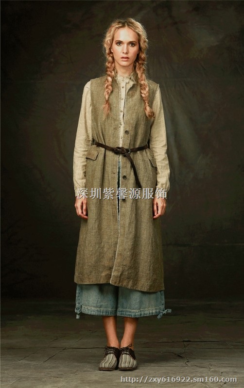 达衣岩简约大气品牌女装 气质个性服饰品牌折扣女装店