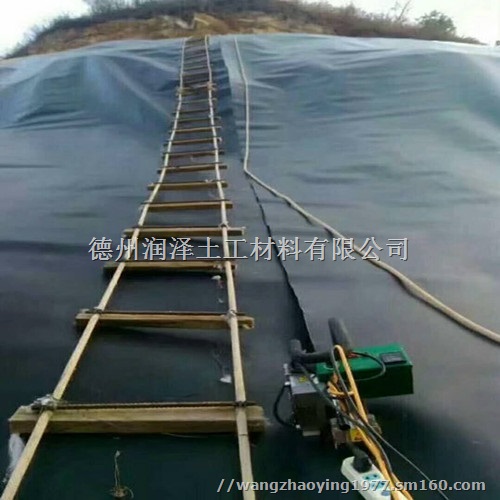 四川绵阳猪粪沉淀池1.2mmHDPE土工膜厂家