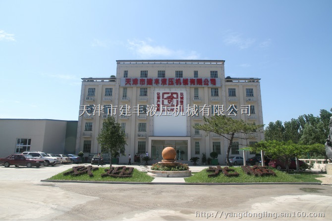 供应甘肃水泥制砖机半自动砖机型号砖机参数