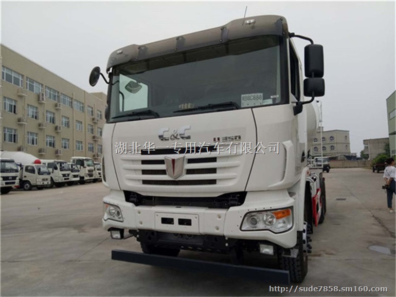 联合重卡14方15方搅拌车价格配置