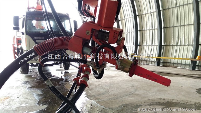 遥控全自动湿喷机