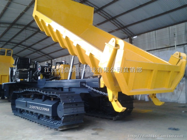 斜井无轨运碴车