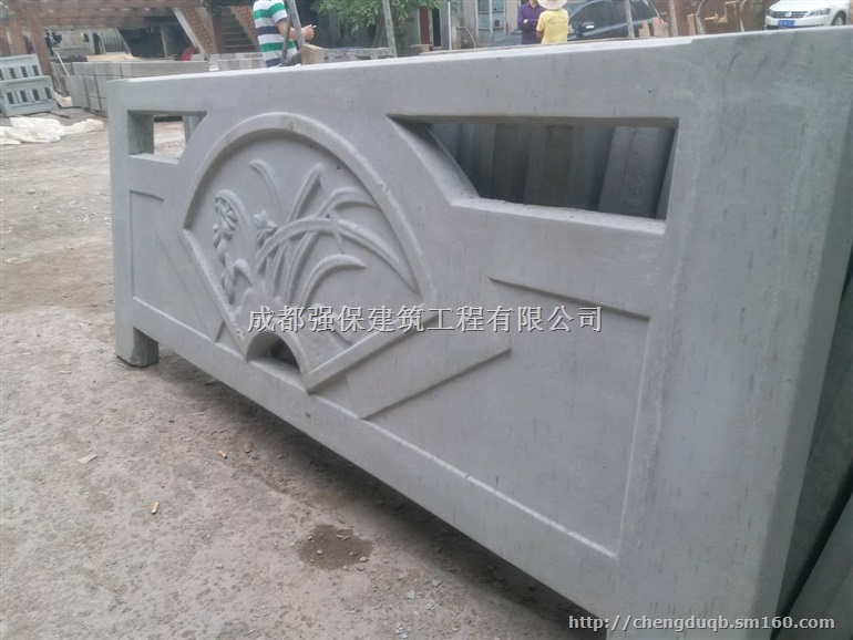 崇左凭祥仿竹栏杆、仿树皮护栏、仿青石栏杆、仿木花箱