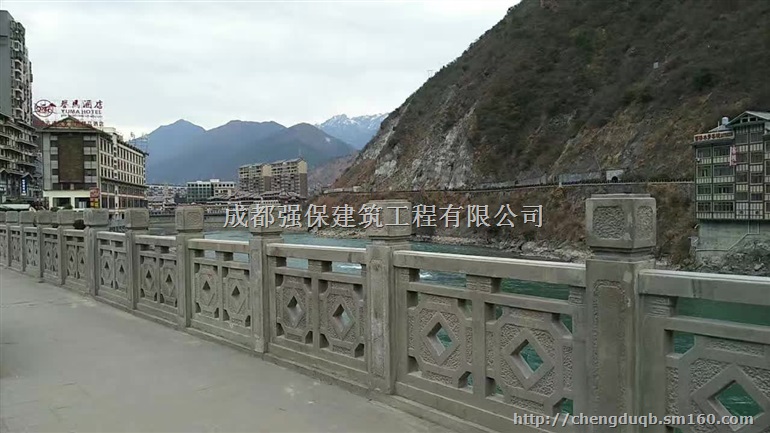 供应白色河池铸造石喷砂栏杆、仿汉白玉栏杆、仿木护栏