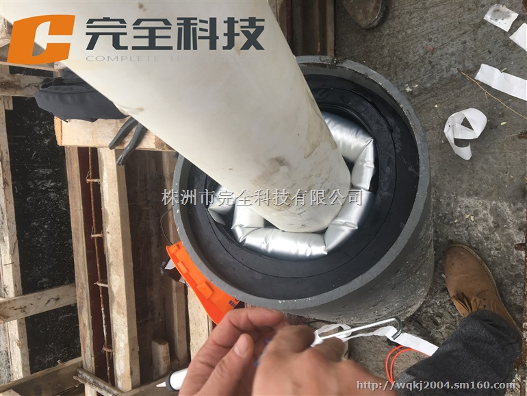 桥梁斜拉索导管充气型密封气囊及应用