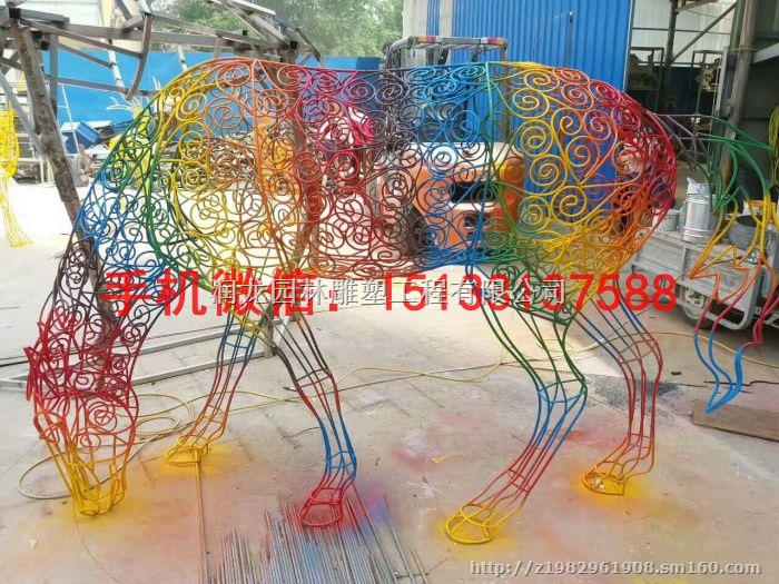 不锈钢镂空马雕塑 三亚市不锈钢雕塑厂家