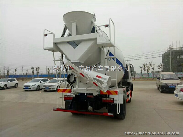 南俊7方搅拌车适合哪种工地使用