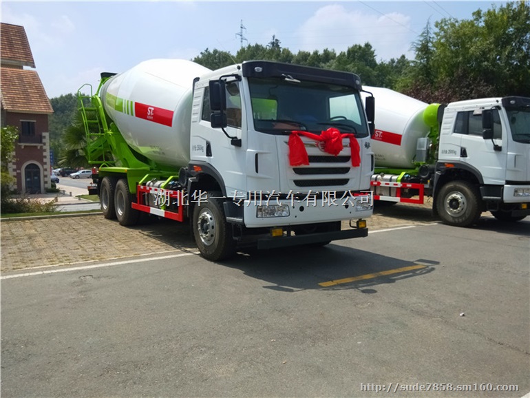 解放天V14方搅拌车国产品牌老大哥