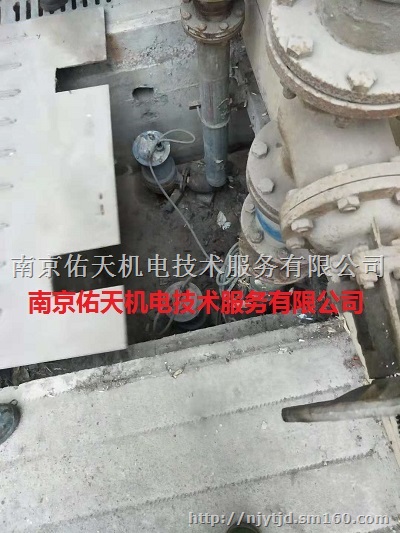 南京鼓楼酒店地下室潜水泵维修