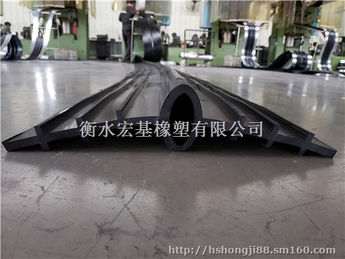 橡胶止水带厂家A橡胶止水带厂家圆孔作用