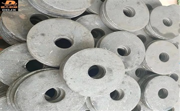 聊城蒋官屯法兰毛坯双锥回转真空干燥机法兰盘