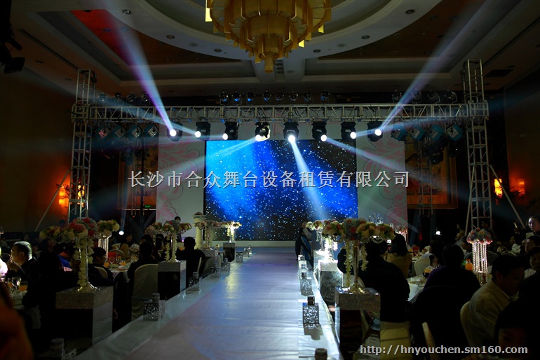 年会大型水晶启动球租赁出租LED大型水晶启动球图片