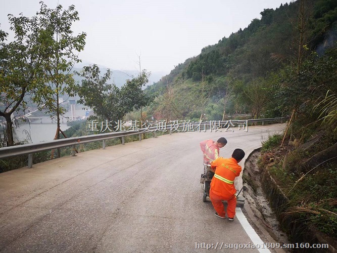 涪陵公路画线 重庆划车位线 涪陵道路划线施工