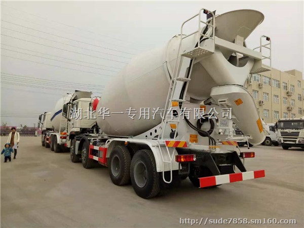 重汽豪瀚10方轻量化搅拌车可拉8方不超重