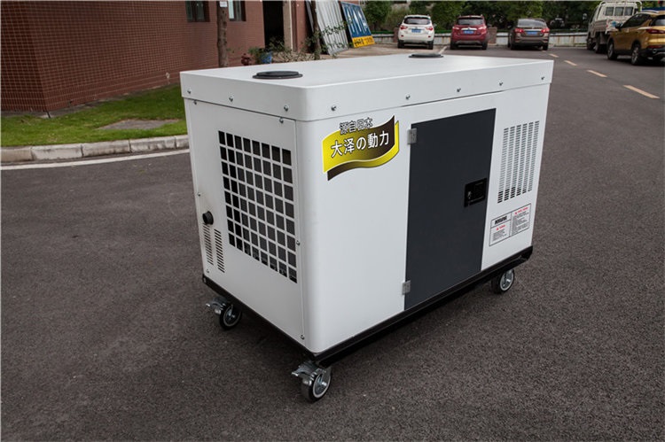 25KW静音柴油发电机产品报价