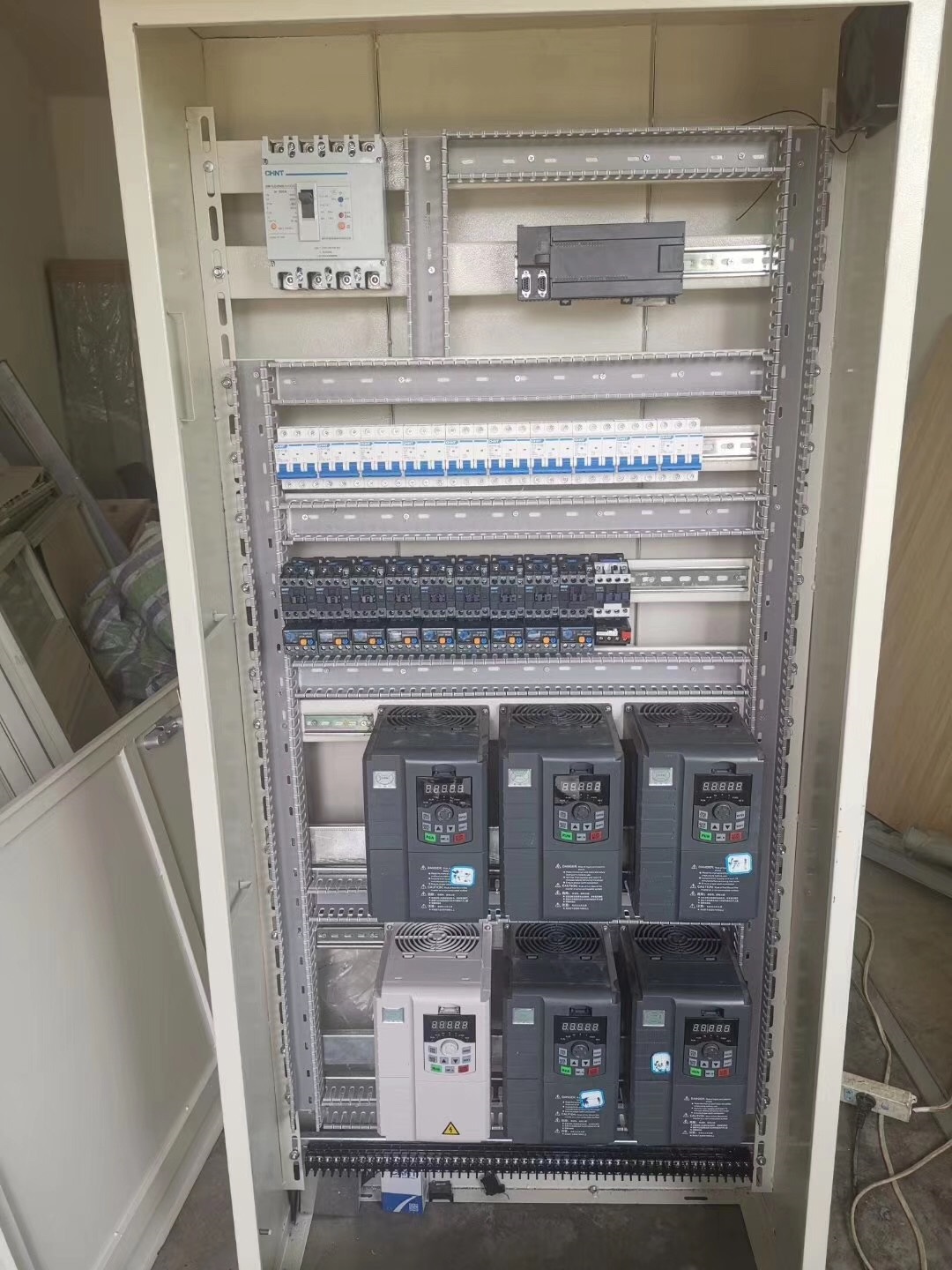 重庆思诺达132KW变频器厂家批发代理