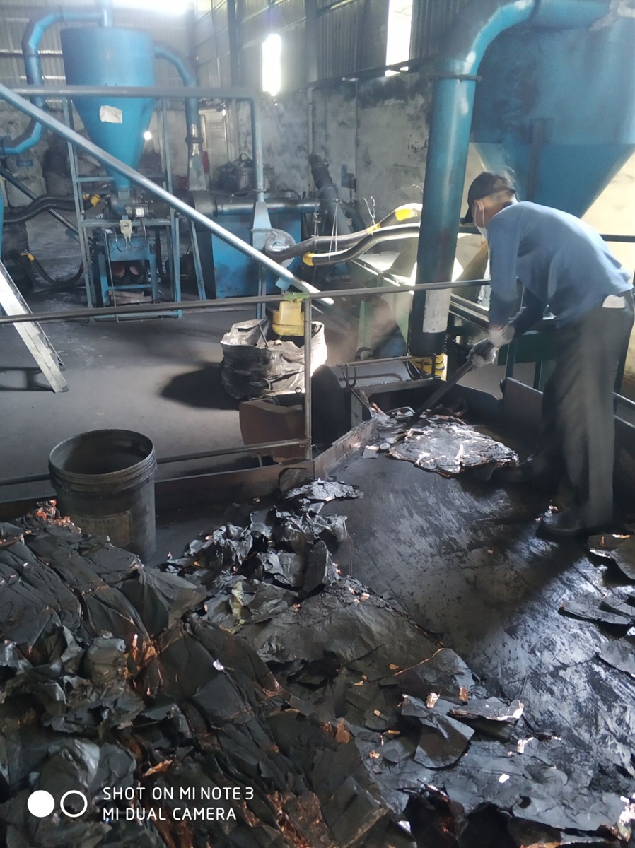 东莞正负极片回收公司东莞废电池物料配件回收厂家