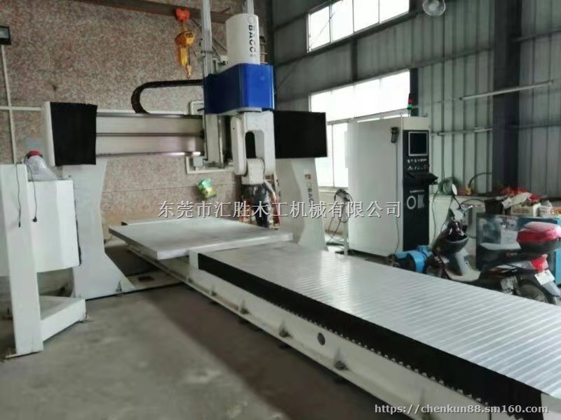 意大利BACCI(巴吉)五轴联动加工中心