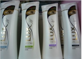 收购精华素,美白霜,防晒水,雀斑霜,儿童霜,护手霜