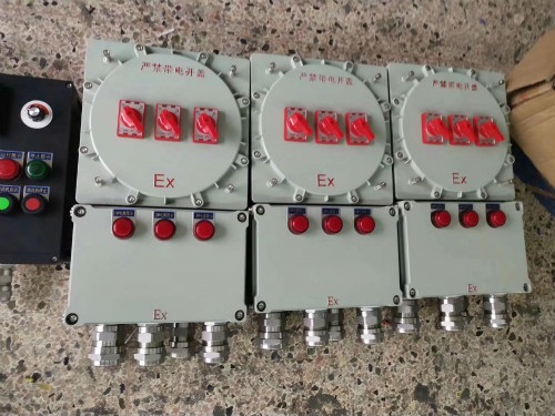 SUS304不锈钢防爆箱订做内装2台45KW变频器