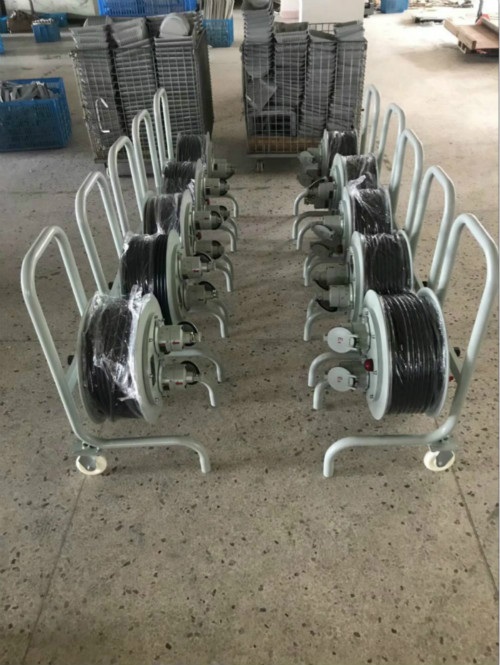 SUS304不锈钢防爆箱订做内装2台45KW变频器