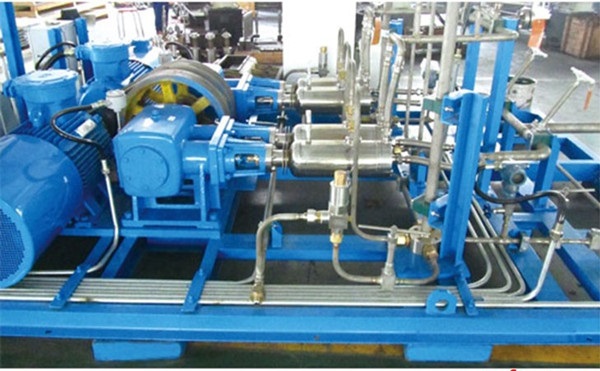 出售二手L-CNG加气站设备一套  LNG转换CN