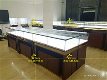 南京展柜 木质展柜 玻璃展柜