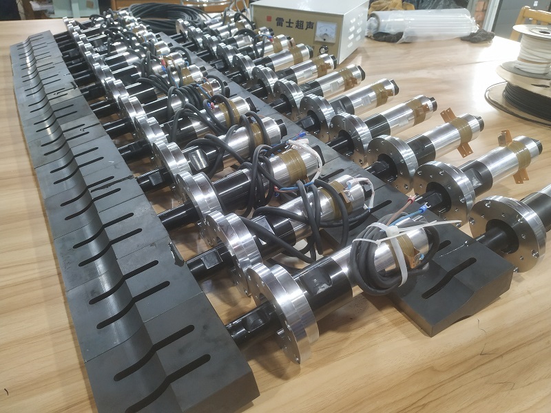 现货批发价超声波20K2000W振子稳定发波型