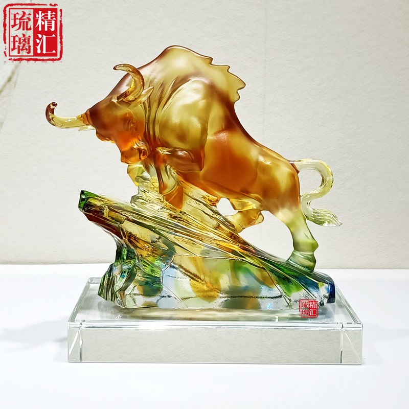 琉璃华尔街牛办公摆件 公司上市纪念品 公司开业礼品