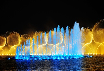 人工湖喷泉 2010年武汉喷泉公司 江河湖海喷泉