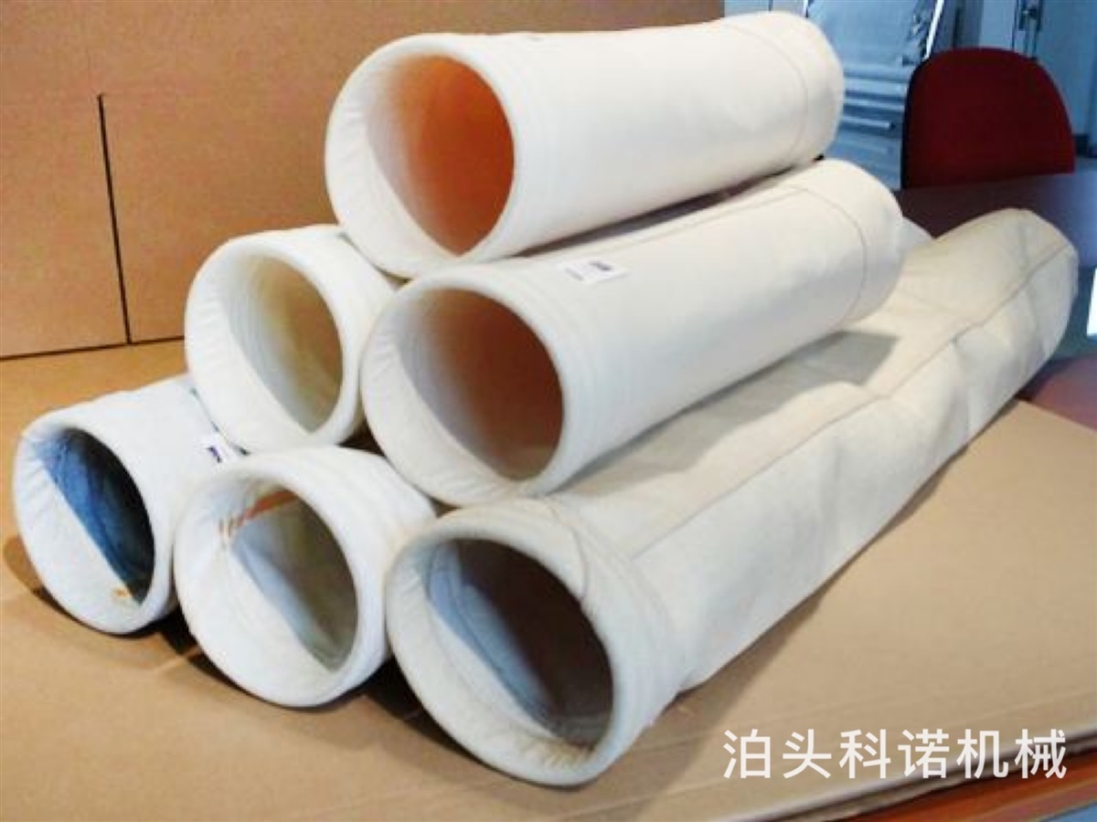 130*10000涤纶针刺毡除尘布袋厂家报价耐用