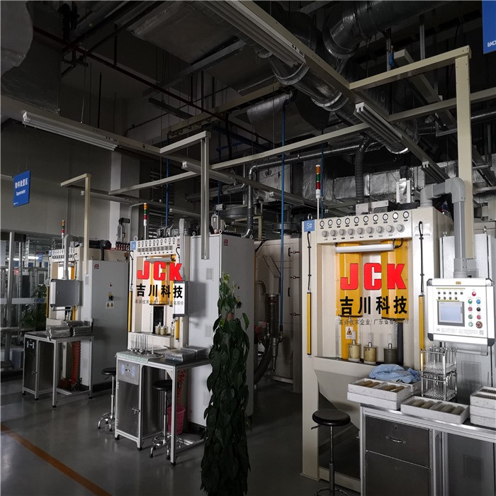 安徽自动喷砂机转盘喷砂机