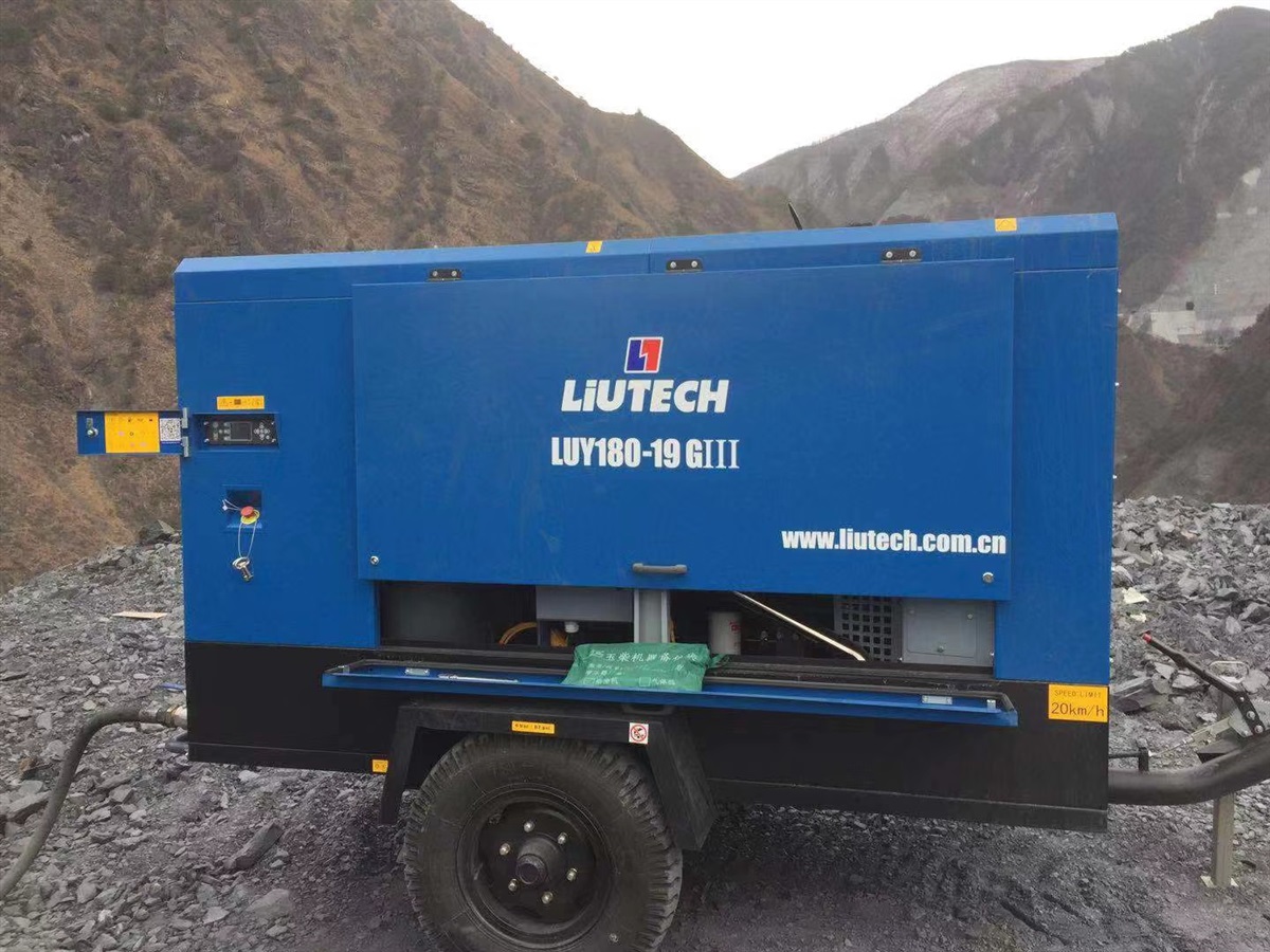 柳富达LUY160-17移动式空压机参数价格