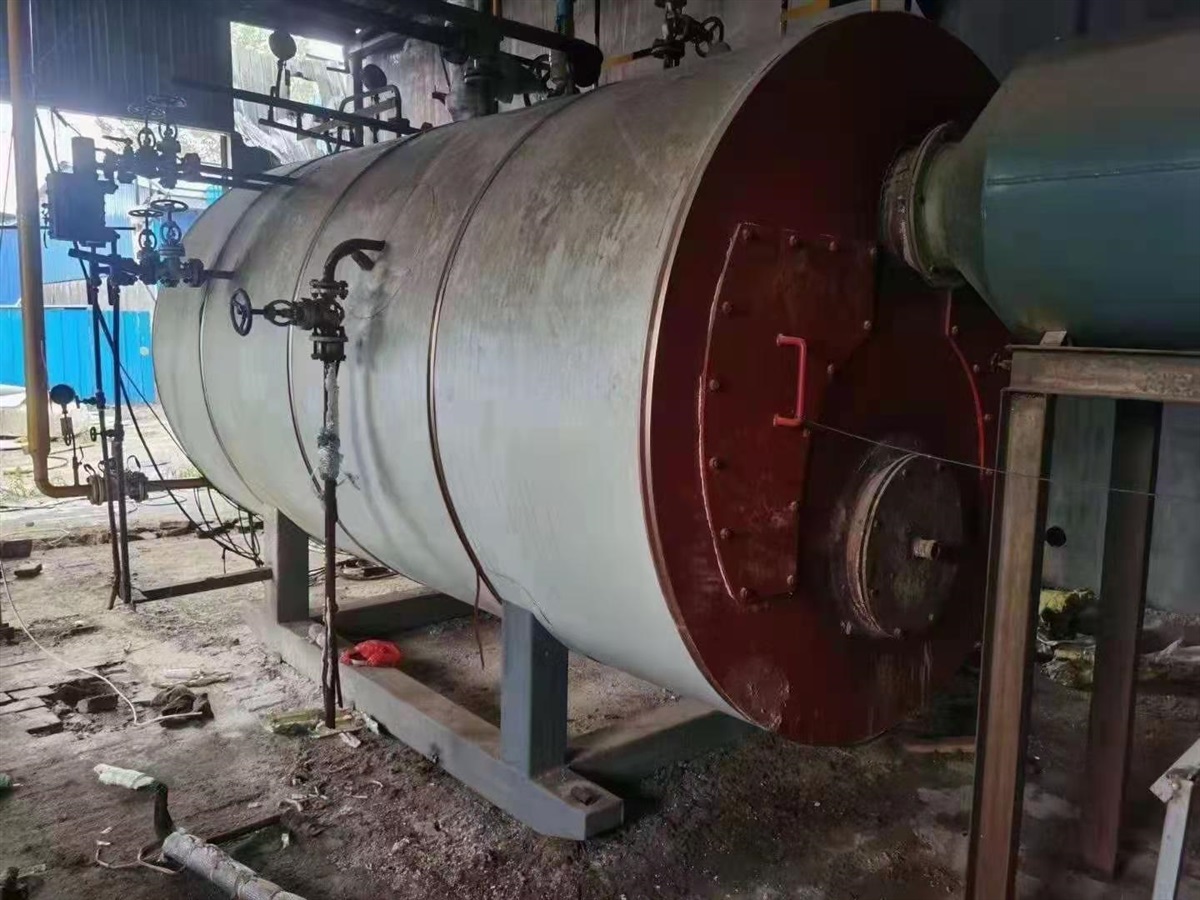 出售17年2吨燃气蒸汽锅炉二手燃气锅炉2吨燃气锅炉