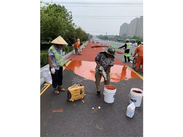 重庆陶瓷颗粒路面施工 彩色防滑层材料公司