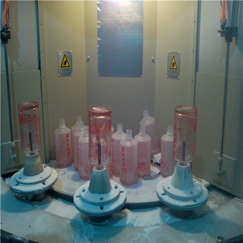 河北玻璃酒瓶陶瓷瓶自动喷砂雕刻机设备