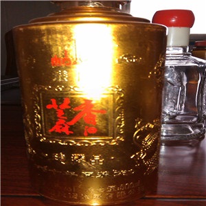 河北玻璃酒瓶陶瓷瓶自动喷砂雕刻机设备