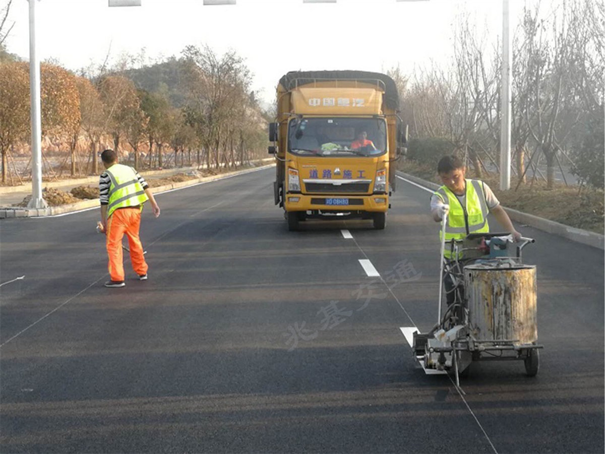 江津马路划线公司 重庆热熔标线涂料生产厂