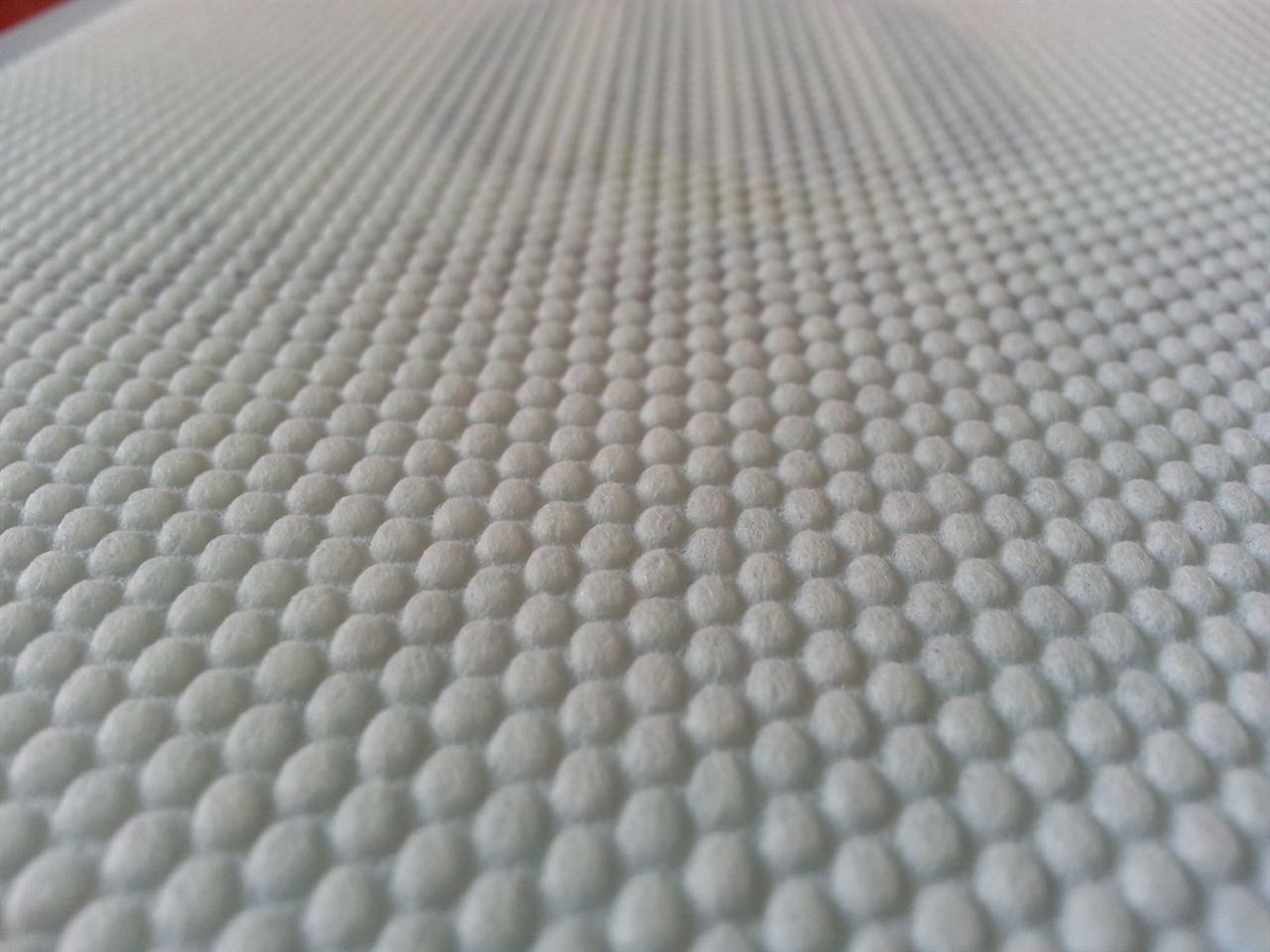 无纺布打孔压花设备