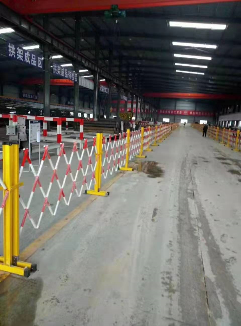 广州可移动护栏，收缩护栏，车间分道隔离栅