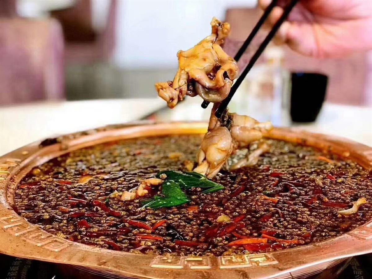 美蛙鱼头底料制作批发价格优势厂家