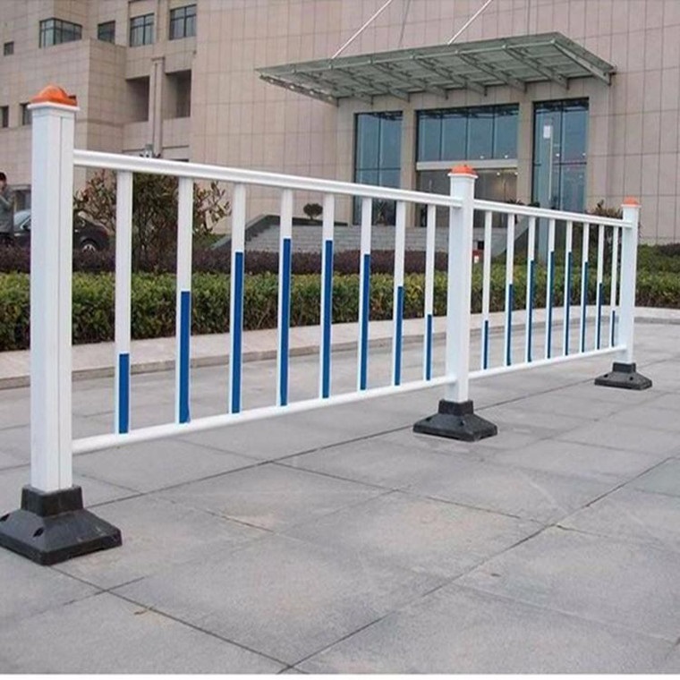 南昌高新区市政护栏道路交通城市安全隔离防护栏人行道