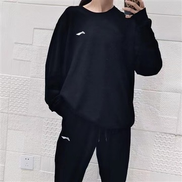 一二线秋冬潮牌男装尾货源一手批发