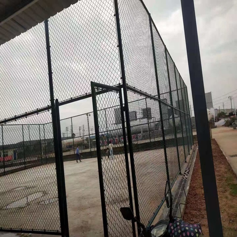南昌市球场围网学校篮球场围栏安义县体育场勾花围网