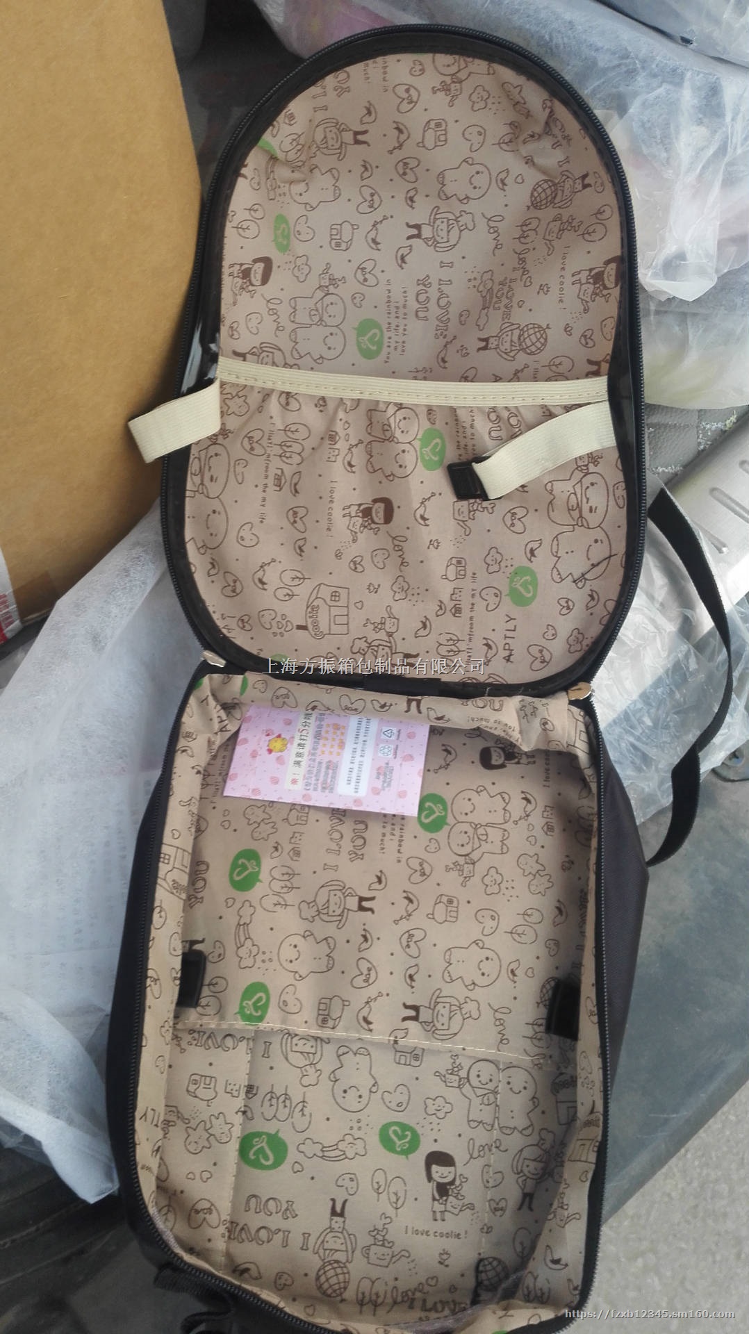 2022新款设计中小学生减负护脊书包订制定做书包