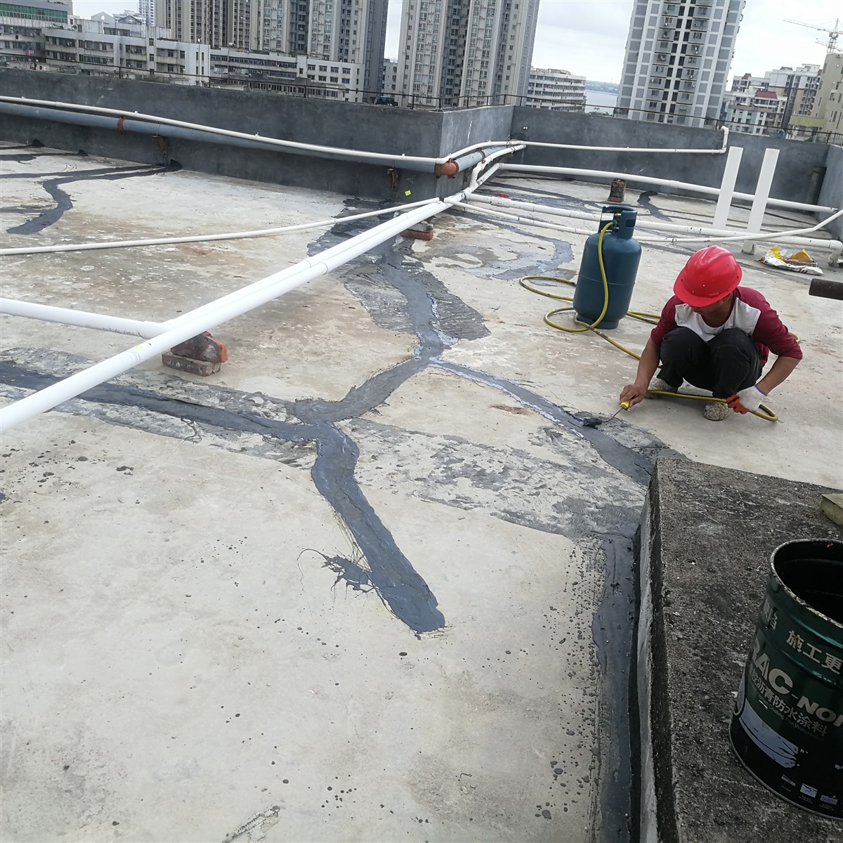 湛江军诚防水工程有限公司 锌铁瓦防水补漏