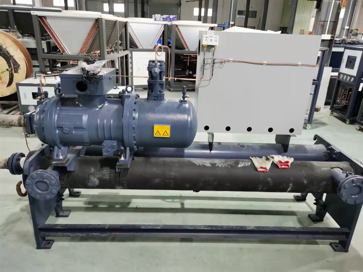 供应奥科牌50HP水冷螺杆式冷水机组