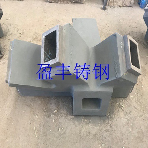 屋盖钢结构网壳异形节点铸钢件