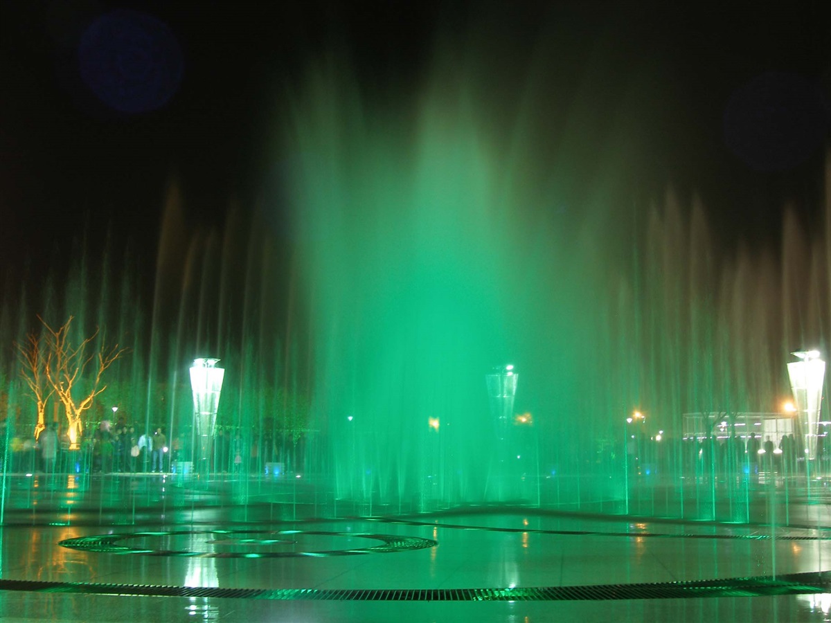 武汉喷泉公司 湖北喷泉公司 安专业音乐喷泉设计施工